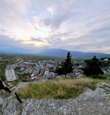 Blick von der Burg Isari Blick von der Burg Isari